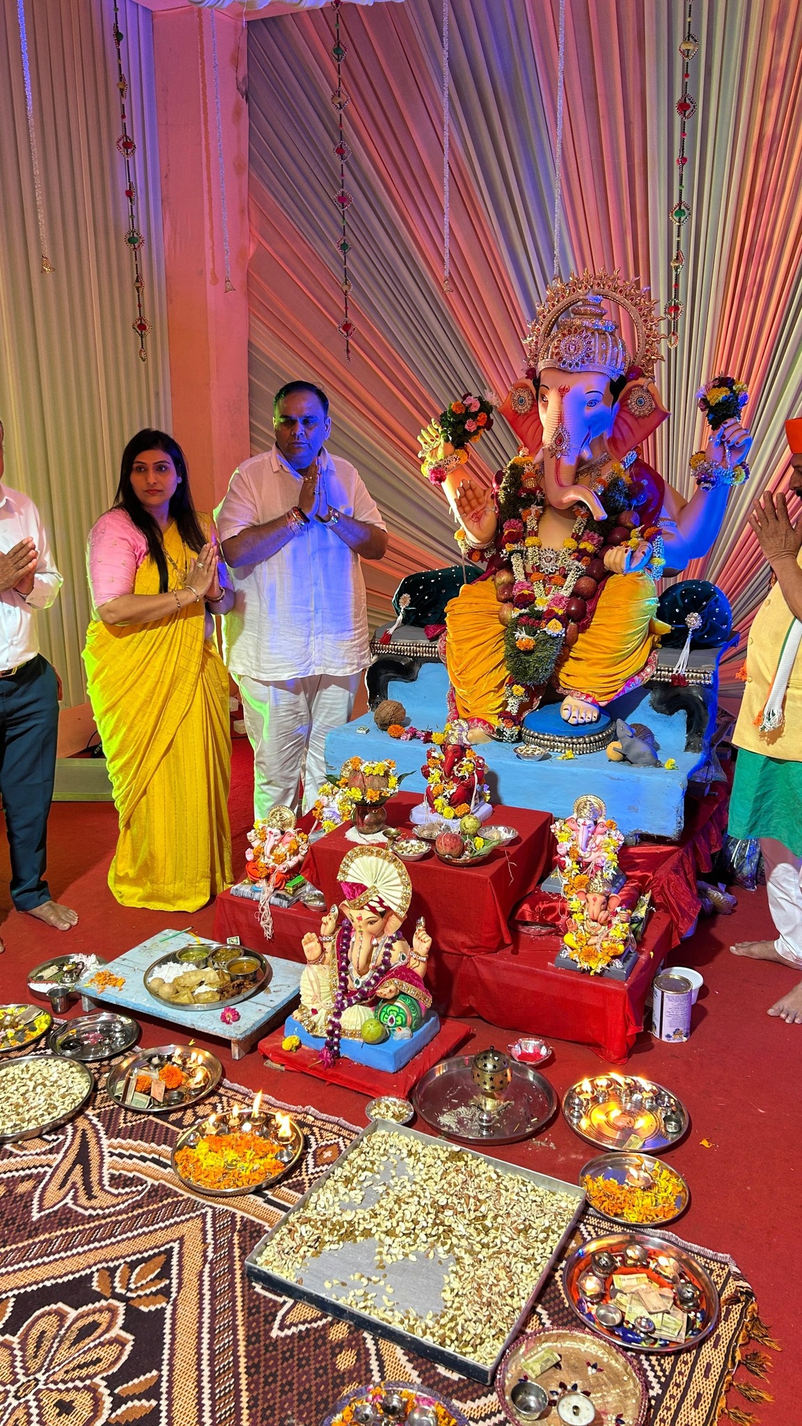 તા.૩૧-૦૮-૨૦૨૫ ના રોજ સાંઈ યુવક મંડળ પારસીવાડ મહુવા દ્વારા ગણપતિ દાદાની આરતીનું આયોજન કરી દર્શન કર્યા હતા.